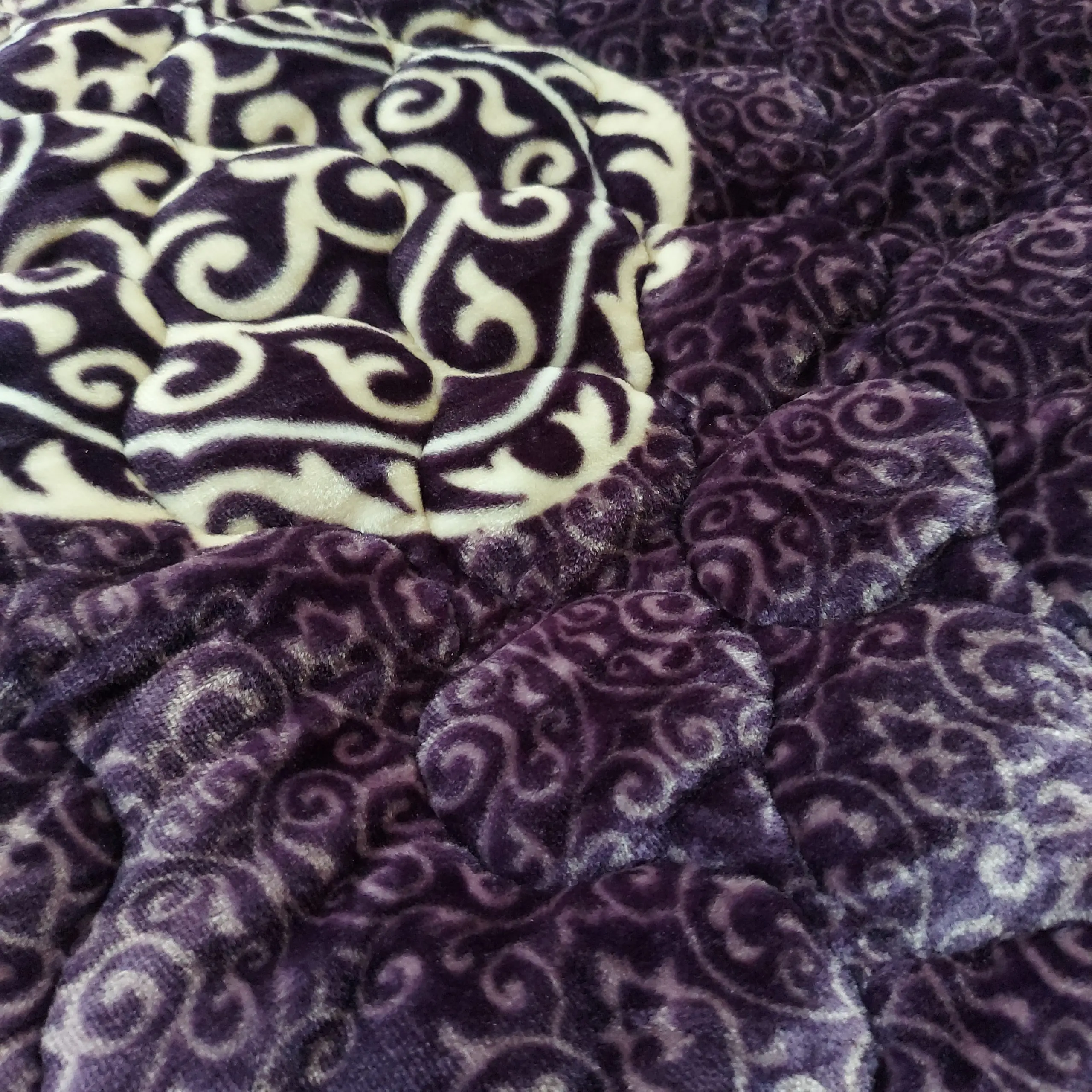 Handmade Prayer Rug/Mat - Minimal Purple Ghilaf-e-Kaaba - Image 3