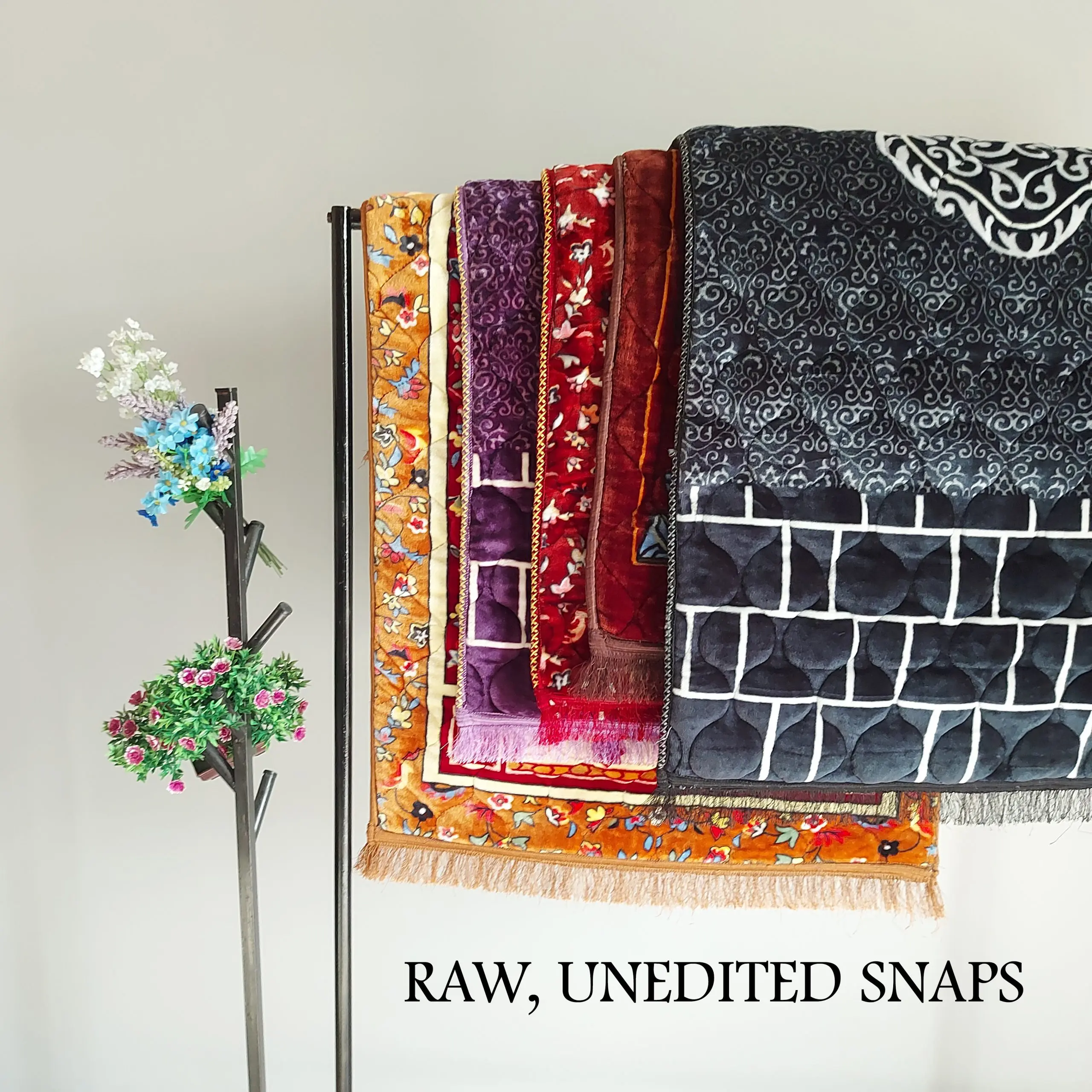 Handmade Prayer Rug/Mat - Floral Maroon - Image 4